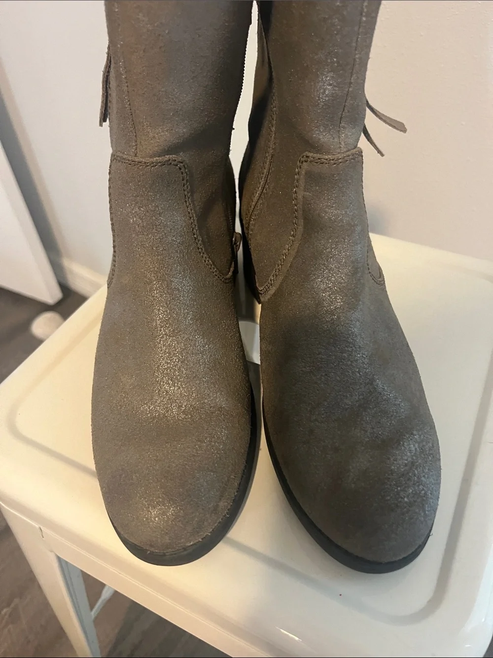 Women’s Clarks shimmering Taupe Ankle Boot with Side Zip